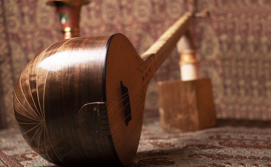 ساز شناسی سه تار